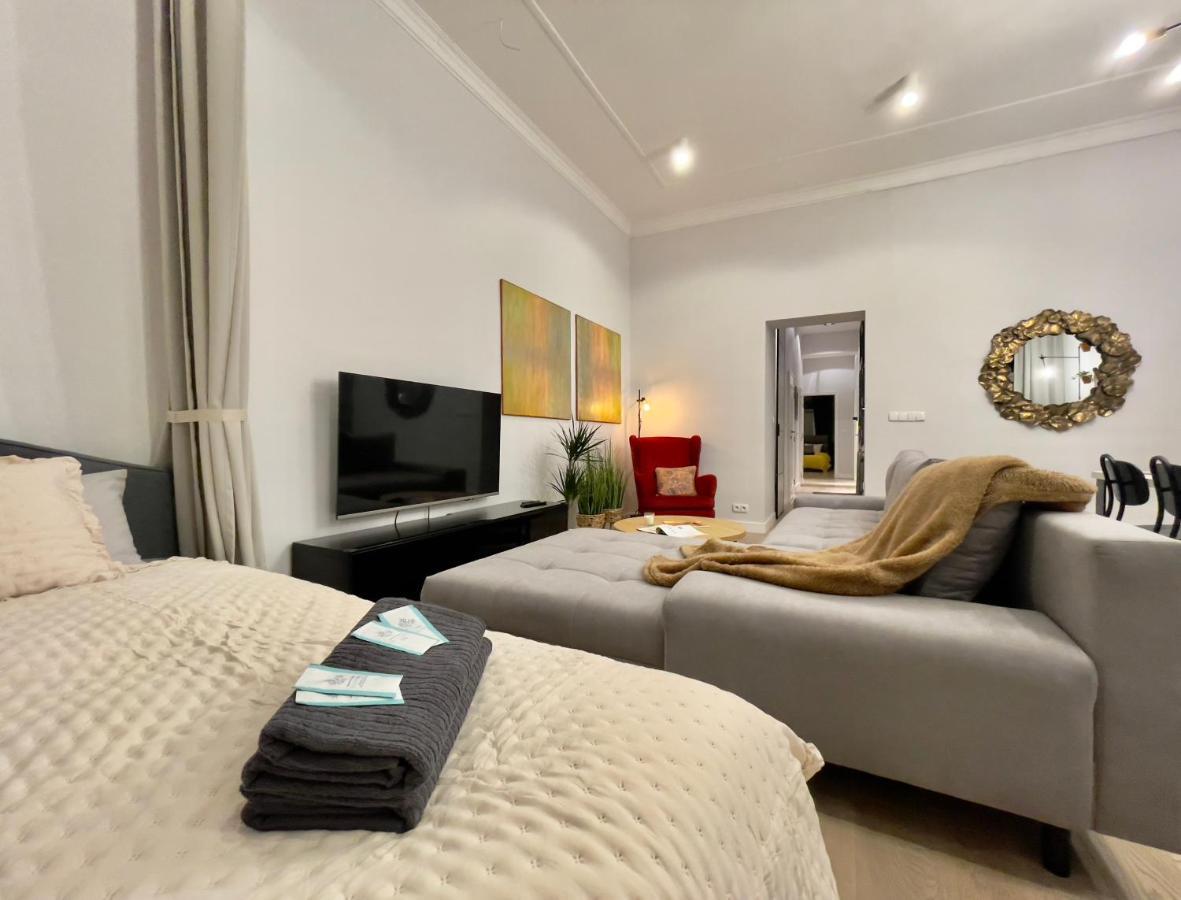 Spacious Apart In The Center- Main Square 300M فروتسواف المظهر الخارجي الصورة