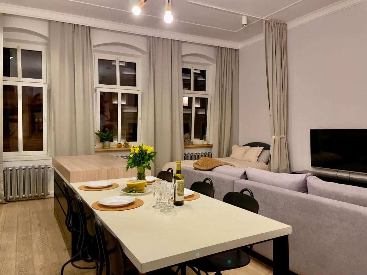 Spacious Apart In The Center- Main Square 300M فروتسواف المظهر الخارجي الصورة