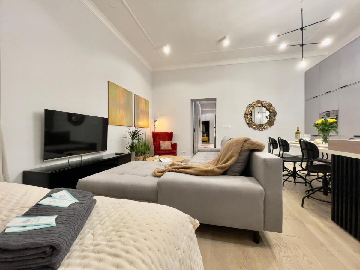 Spacious Apart In The Center- Main Square 300M فروتسواف المظهر الخارجي الصورة